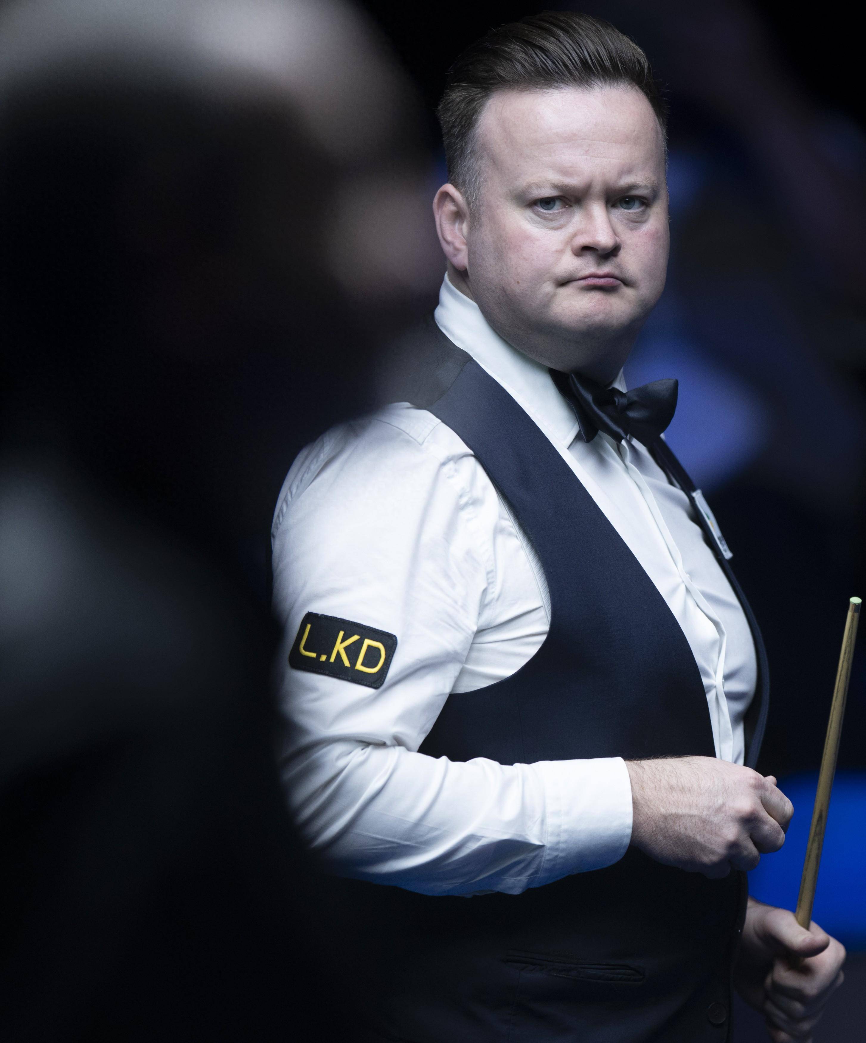 同谈判桌上 同谈判桌上