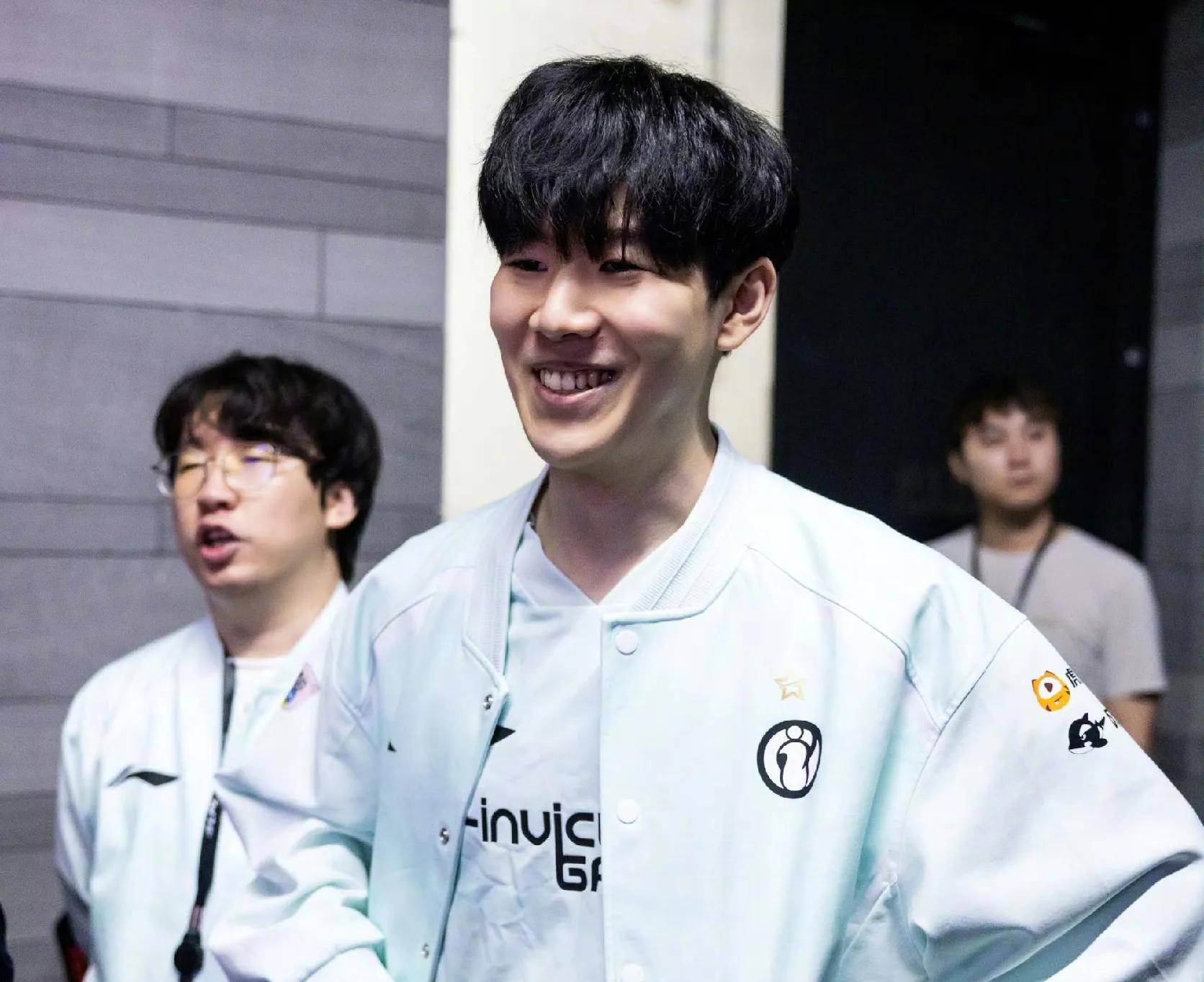 无懈可击的 无懈可击的