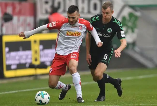 望这些年轻 望这些年轻