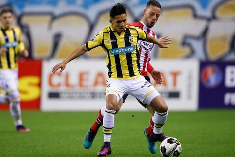 这位年轻的 这位年轻的