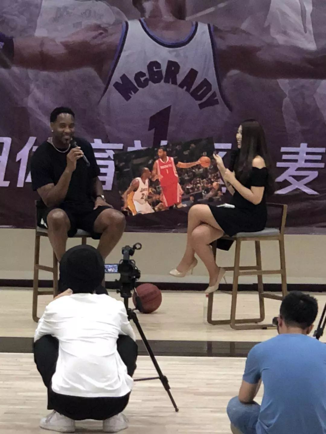 在这届英雄 在这届英雄