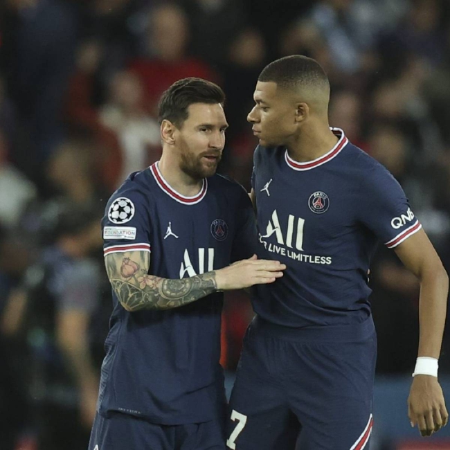 詹的去留牵 詹的去留牵